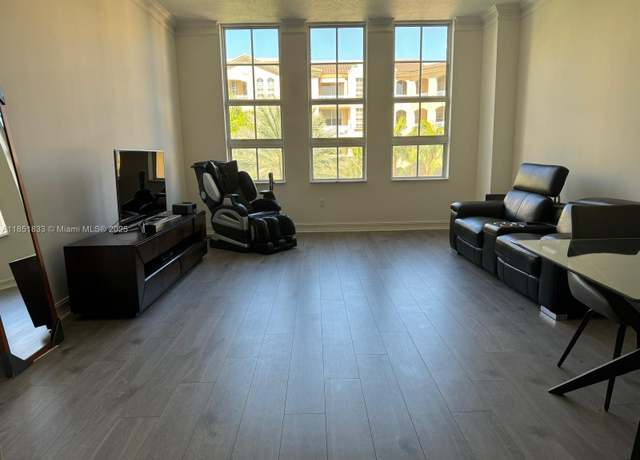 Property at 3001 NE 185th St #434, Aventura, FL 33180, 1 bed, 1 bath