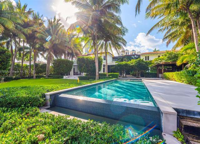 Property at 100 Golden Beach Dr, Golden Beach, FL 33160, 6 beds, 6 baths