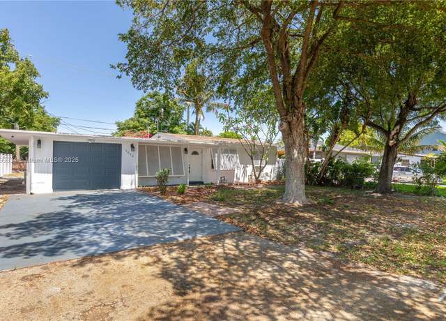 Property at 3050 NE 13th Ave, Pompano Beach, FL 33064, 3 beds, 2 baths