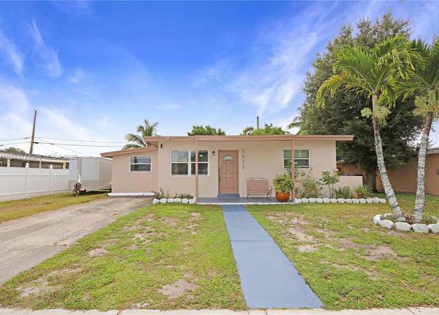 Property at 3611 SW 40th Ave, West Park, FL 33023, 4 beds, 2 baths