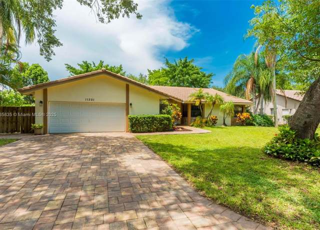 Property at 11321 NW 1st Ct, Coral Springs, FL 33071, 4 beds, 2.5 baths