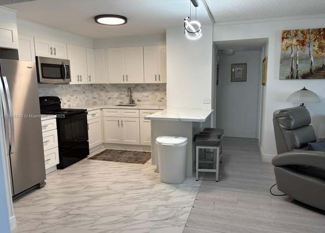 Property at Undisclosed address, Aventura, FL 33160, 2 beds, 2 baths
