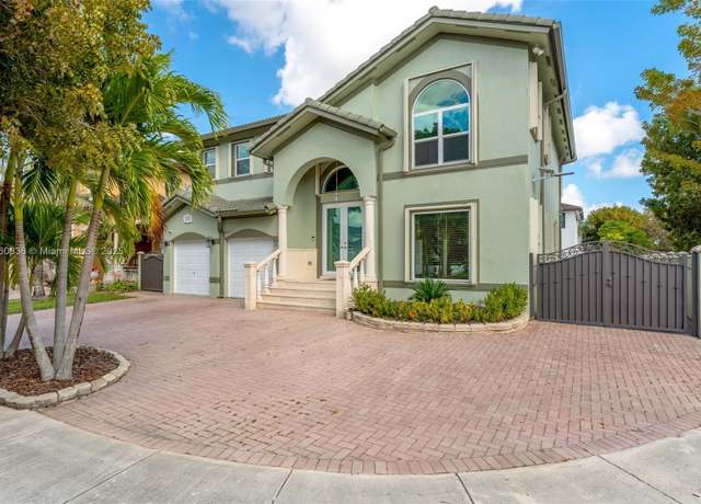 Property at 3083 SW 147th Pl, Miami, FL 33185, 5 beds, 4 baths