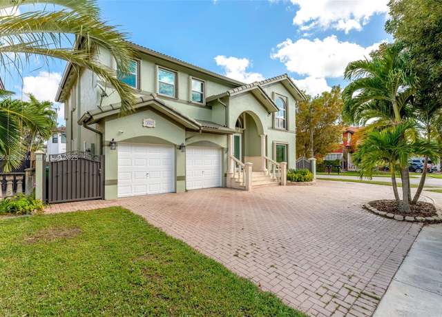 Property at 3083 SW 147th Pl, Miami, FL 33185, 5 beds, 4 baths
