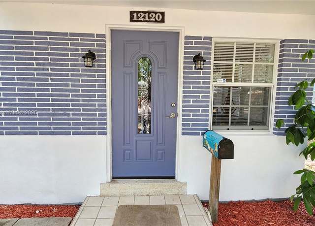 Property at 12120 NE 11th Pl, North Miami, FL 33161, 3 beds, 2 baths
