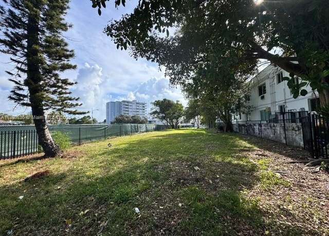 Property at 6949 Bay Dr, Miami Beach, FL 33141