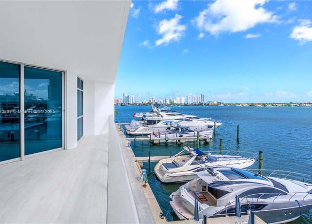 Property at 17301 Biscayne Blvd #207, North Miami Beach, FL 33160, 2 beds, 2 baths
