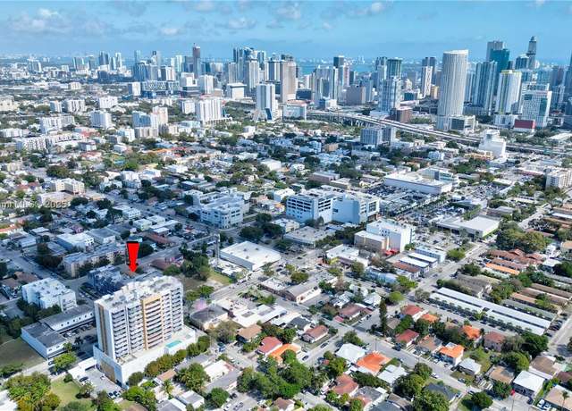 Property at 900 SW 8th St #1208, Miami, FL 33130, 2 beds, 2 baths