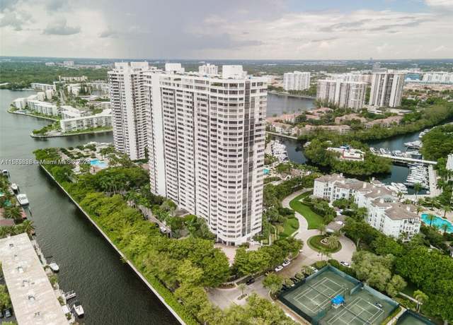 Property at 2000 Island Blvd #908, Aventura, FL 33160, 2 beds, 2 baths
