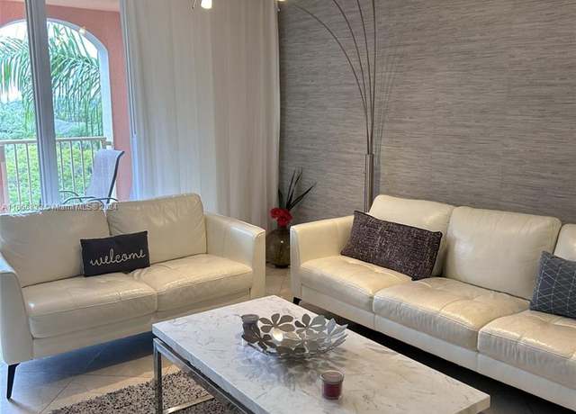 Property at 19877 E Country Club Dr #3603, Aventura, FL 33180, 2 beds, 2 baths