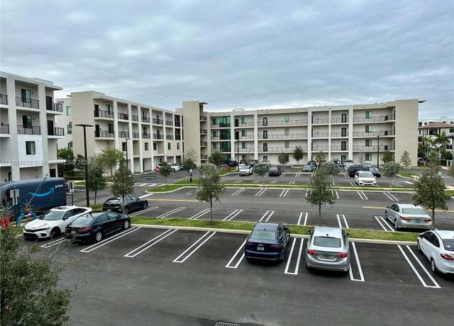 Property at 8265 NW 41 St #205, Doral, FL 33166, 3 beds, 2 baths