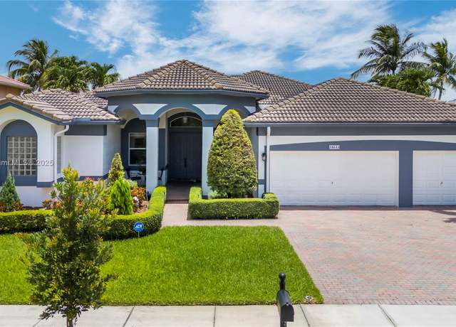 Property at 18633 SW 24th St, Miramar, FL 33029, 5 beds, 3 baths