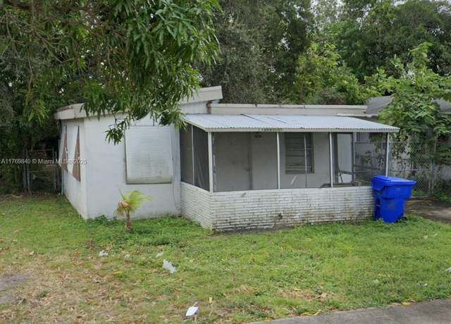 Property at 5636 Arthur St, Hollywood, FL 33021, 2 beds, 1 bath