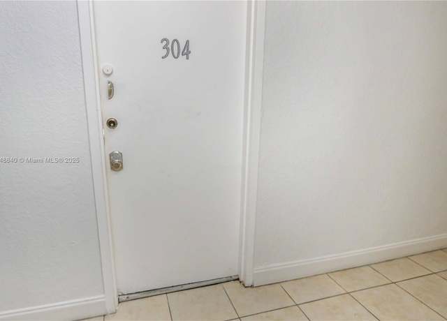 Property at 9001 SW 77th Ave Unit C304, Miami, FL 33156, 1 bed, 1 bath