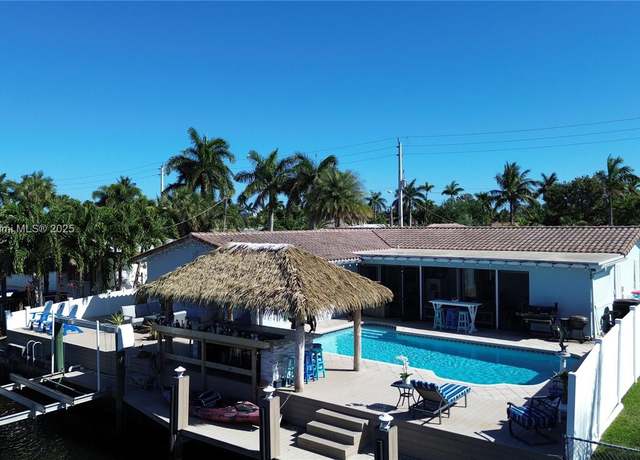Property at 171 SE 12th St, Pompano Beach, FL 33060, 3 beds, 2 baths