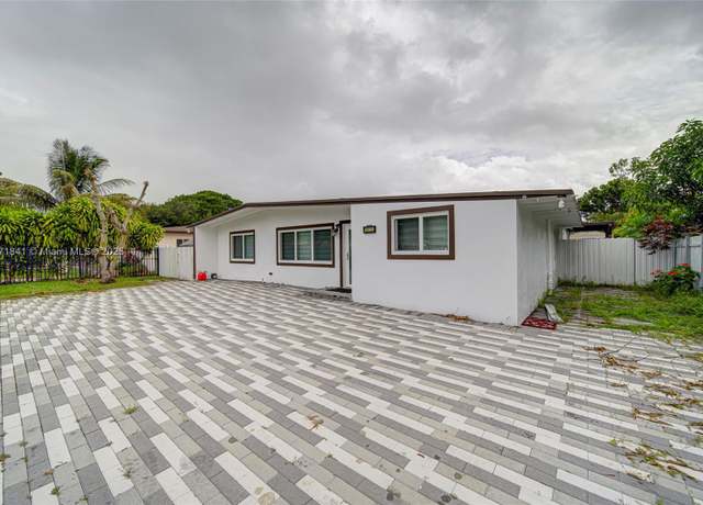 Property at 1070 NW 132nd St, North Miami, FL 33168, 4 beds, 3 baths