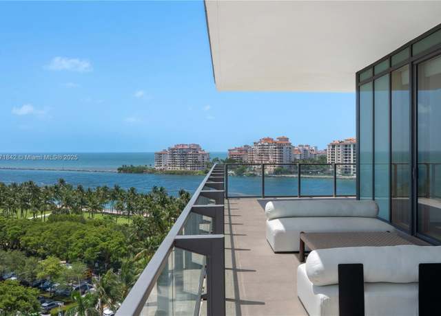 Property at 800 S Pointe Dr #901, Miami Beach, FL 33139, 4 beds, 3.5 baths