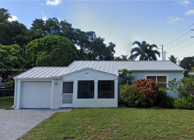 Property at 901 SW 18th Ct, Fort Lauderdale, FL 33315, 2 beds, 1 bath