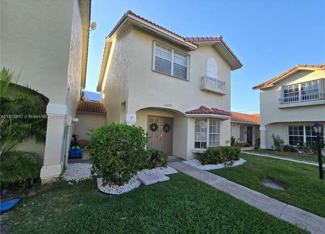 Property at 10875 NW 8th St, Pembroke Pines, FL 33026, 2 beds, 2.5 baths