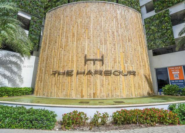 Property at 16385 Biscayne Blvd #1918, North Miami Beach, FL 33160, 2 beds, 2 baths