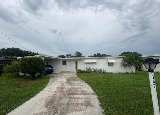 Property at 157 NE Prima Vista Blvd, Port St Lucie, FL 34983, 3 beds, 2 baths