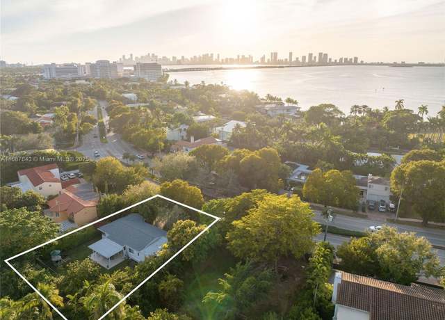 Property at 4455 Alton Rd, Miami Beach, FL 33140, 3 beds, 2 baths