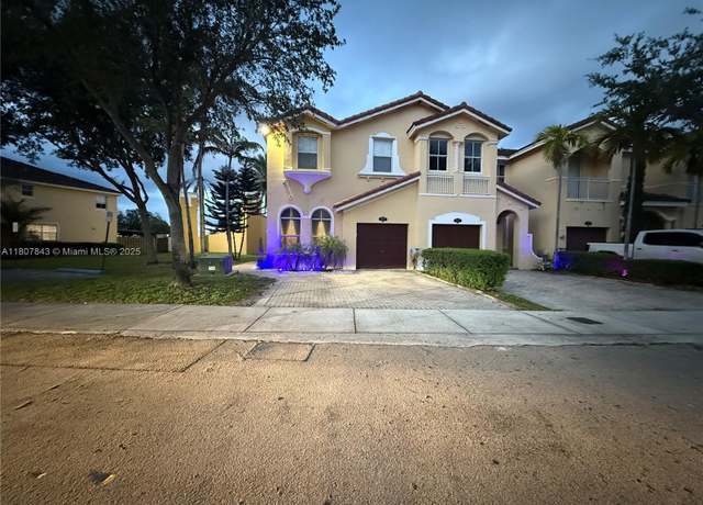 Property at 15029 SW 8th Ter, Miami, FL 33194, 4 beds, 3 baths