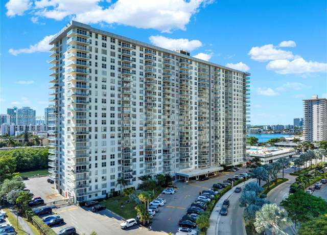 Property at 230 174th St Unit MO5, Sunny Isles Beach, FL 33160, 1 bed, 1.5 baths