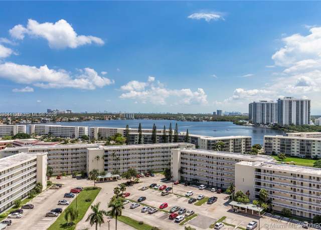 Property at 18021 Biscayne Blvd #1503, Aventura, FL 33160, 1 bed, 1.5 baths