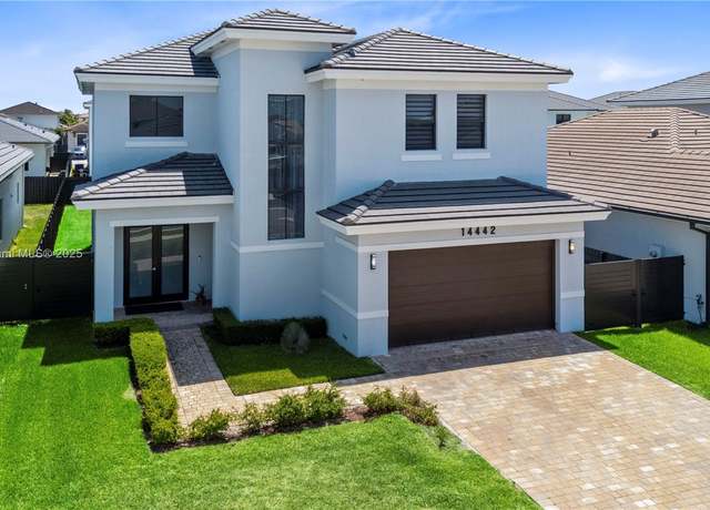 Property at 14442 SW 18th St, Miami, FL 33175, 4 beds, 4 baths