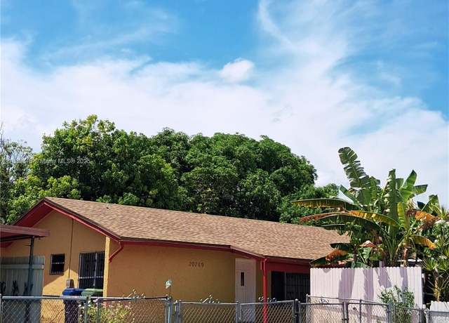 Property at 20769 NW 41st Ave Rd, Miami Gardens, FL 33055, 4 beds, 2 baths