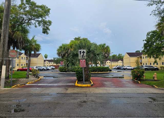 Property at 13820 SW 112th St #203, Miami, FL 33186, 1 bed, 1 bath