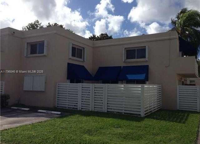 Property at 14351 SW 97th Ln, Miami, FL 33186, 2 beds, 2.5 baths