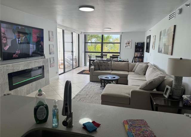Property at 20355 NE 34th Ct #428, Aventura, FL 33180, 2 beds, 2 baths