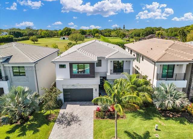 Property at 17628 Sparkling River Rd, Boca Raton, FL 33496, 5 beds, 5 baths