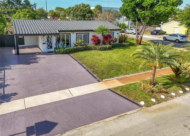 Property at 7011 Raleigh St, Hollywood, FL 33024, 3 beds, 2 baths