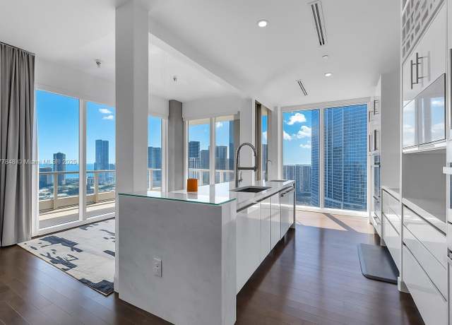 Property at 900 Brickell Key Blvd #2904, Miami, FL 33131, 3 beds, 4.5 baths