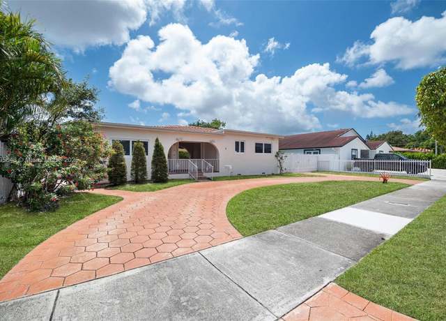 Property at 241 NW 46th Ave, Miami, FL 33126, 3 beds, 3 baths