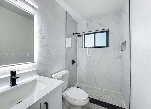 Property at 10861 SW 222nd St, Miami, FL 33170, 3 beds, 1 bath