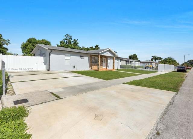 Property at 25265 SW 124th Pl, Homestead, FL 33032, 3 beds, 2 baths