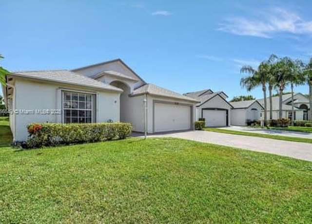 Property at 5127 Robino Cir, West Palm Beach, FL 33417, 2 beds, 2 baths