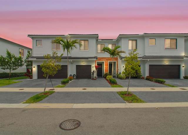 Property at 10844 SW 232nd Ter, Homestead, FL 33032, 3 beds, 2.5 baths