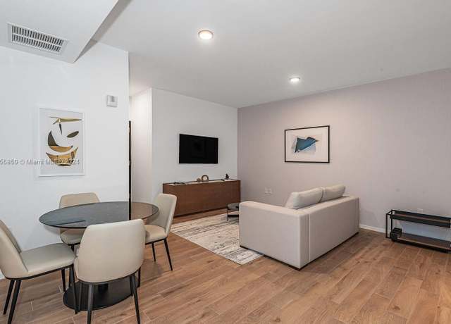 Property at 398 NE 5th St #1615, Miami, FL 33132, 1 bed, 1 bath