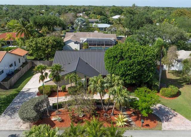Property at 7721 SW 181st Ter, Palmetto Bay, FL 33157, 4 beds, 3 baths