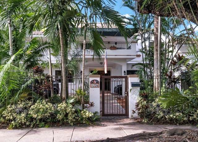 Property at 1226 Cordova St, Coral Gables, FL 33134, 5 beds, 5.5 baths