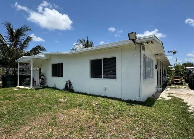 Property at 554 SW 7th St, Florida City, FL 33034, 3 beds, 2 baths
