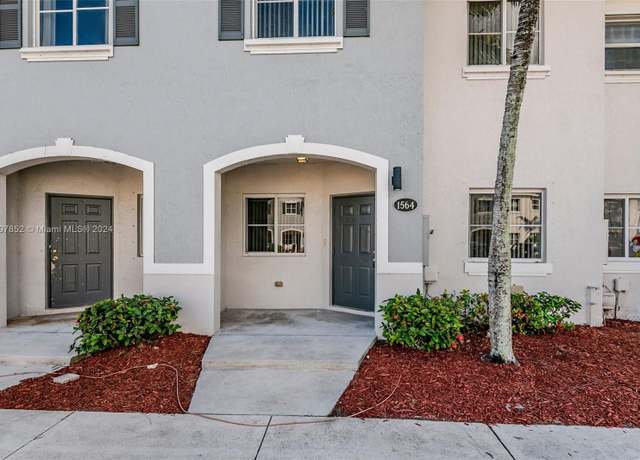 Property at 1564 SE 31st Ct, Homestead, FL 33035, 3 beds, 2.5 baths