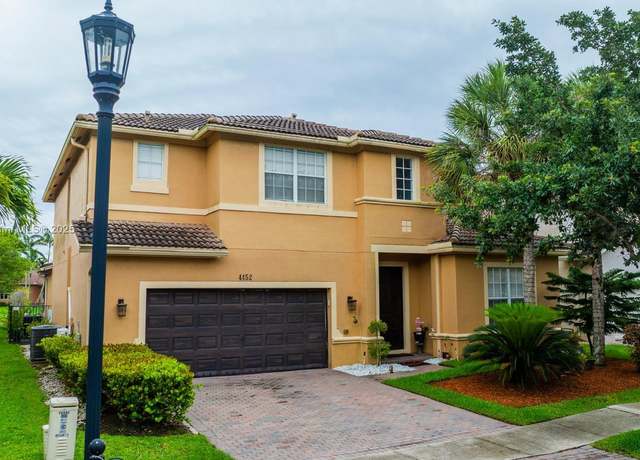 Property at 4452 Rainbow Ave, Weston, FL 33332, 5 beds, 4 baths