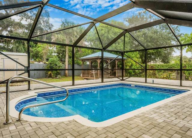 Property at 1633 SW 30th Ave, Fort Lauderdale, FL 33312, 5 beds, 2 baths