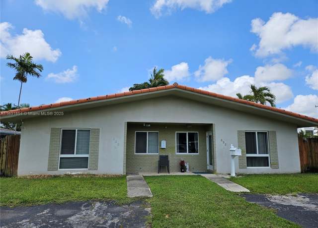 Property at 830 SW 14th St, Fort Lauderdale, FL 33315, 6 beds, 2 baths